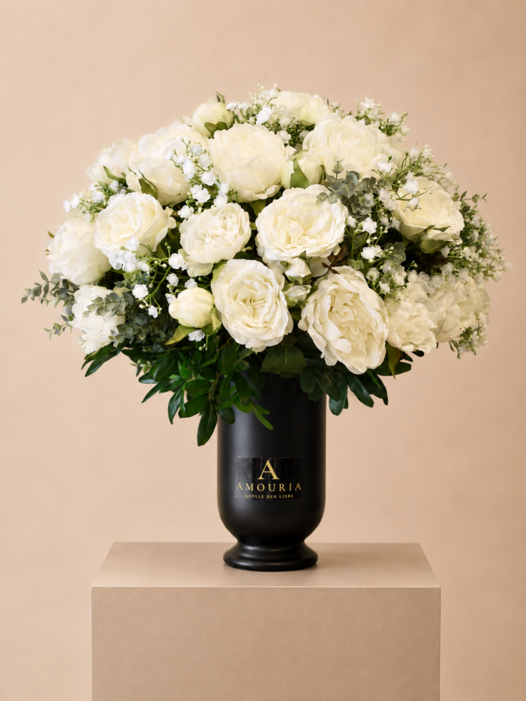 Amouria Blumen Klagenfurt Kärnten Lieferung online bestellen Blumenstrauß Gypsofilia Pfingstrosen