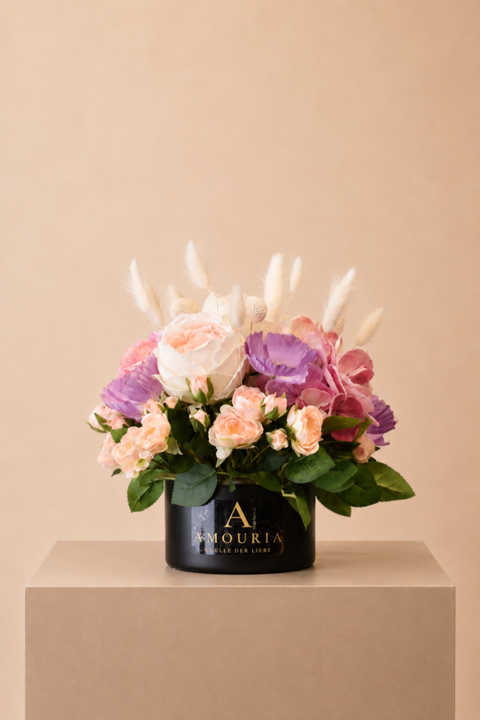 Amouria Blumen Klagenfurt Kärnten Lieferung online bestellen Blumenstrauß Sprayrosen Ranunkeln