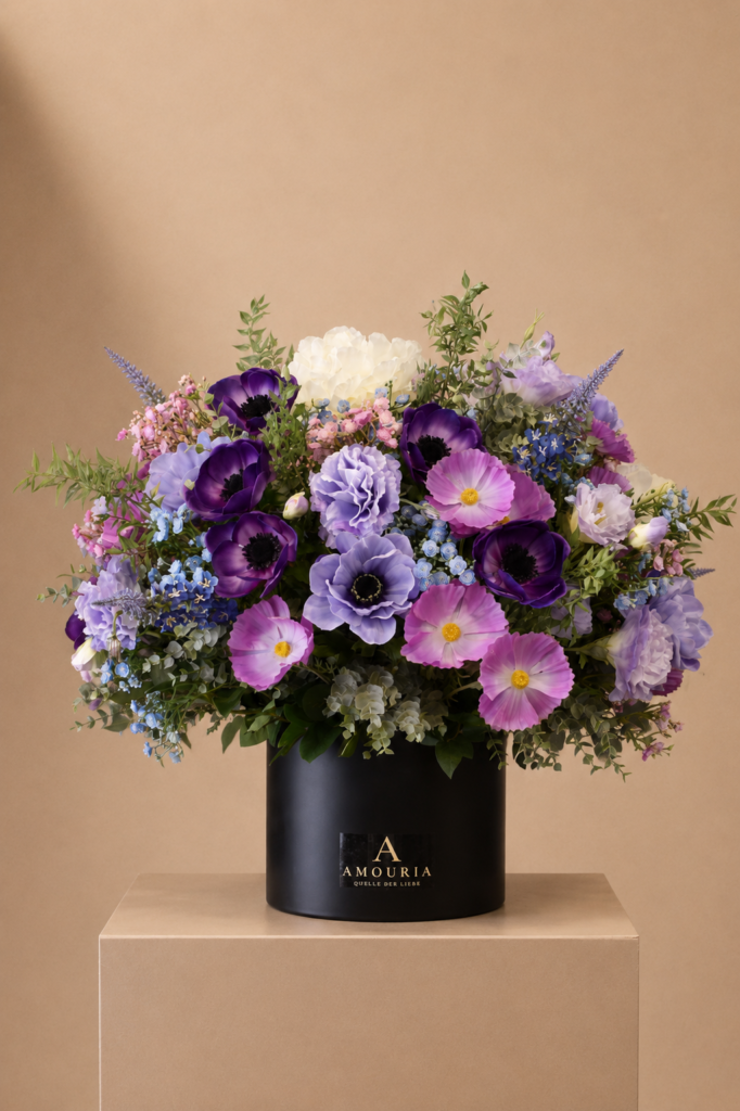 Amouria Blumen Klagenfurt Kärnten Lieferung online bestellen Blumenstrauß Gypsofilia Pfingstrosen Delphinium